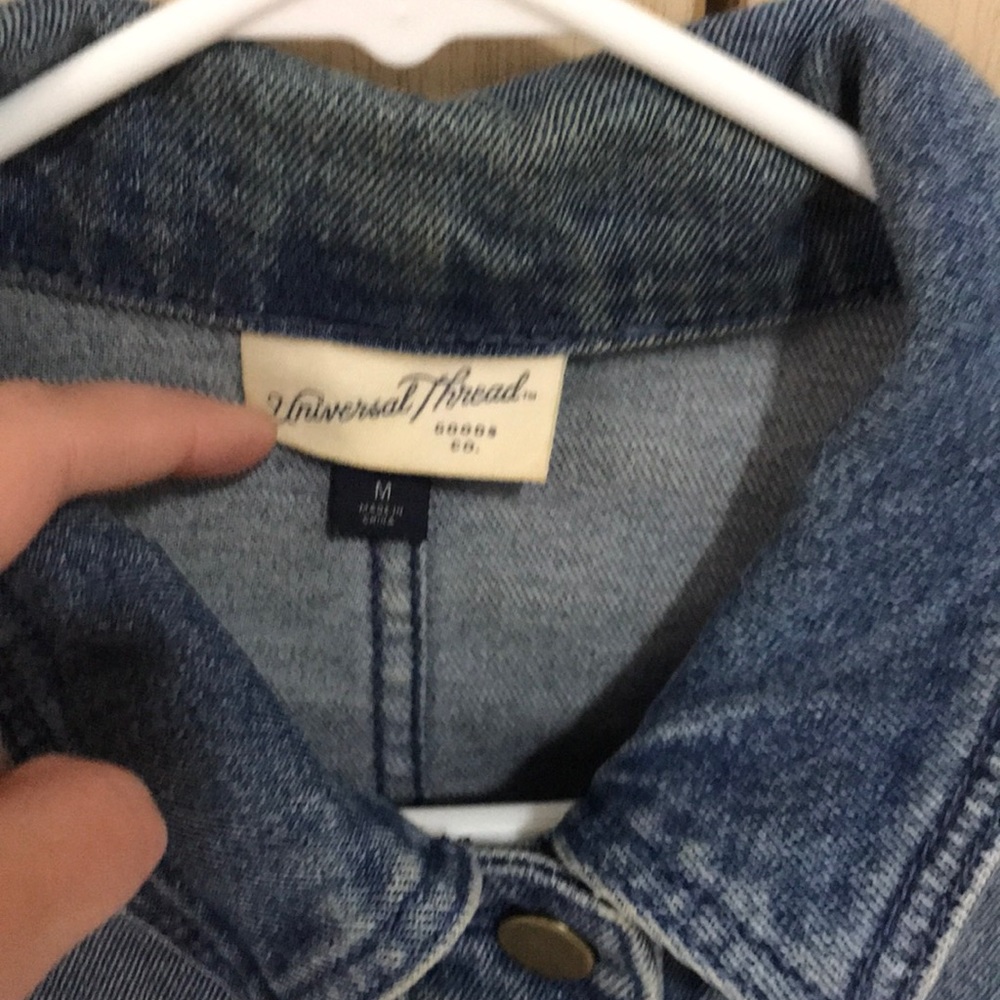Jean jacket - Picture 2 of 5